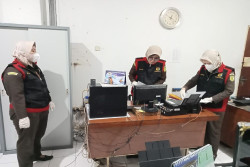Tim Penyidik Kejati DIY Sita Sejumlah Barang Terkait Dugaan Korupsi di PT Taru Martani Jogja