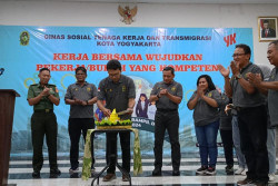 Peringati May Day, Pemkot Jogja Dorong Pekerja Tingkatkan Hard Skill dan Soft Skill