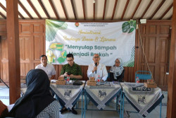 Ajak Masyarakat Ubah Sampah Jadi Berkah Lewat Gelaran Bedah Buku