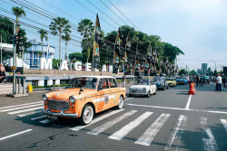 Mobil Kuno Dodge Deluxe Buatan 1948 Meriahkan Rally di Magelang
