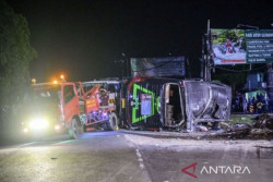 KNKT Minta Masyarakat Sewa Bus Pariwisata dari Perusahaan Legal