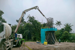 Penimbunan Tembus Junction Sleman, Penggarapan Struktur Jembatan Tol Jogja-Solo Dikebut
