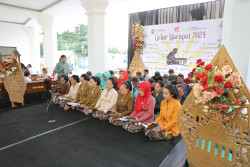 Pergelaran Macapat Rikat Rakit Raket 2024, Tekad Kuat Untuk Menjaga Identitas Yogyakarta