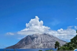 Status Aktivitas Gunung Ruang Turun dari Siaga ke Waspada, PVMBG: Masih Ada Potensi Bahaya