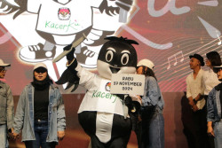 Jelang Pilkada 2024, KPU Kulonprogo Luncurkan Maskot KacerKu