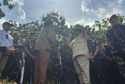 Ditinjau Prabowo, Sumber Air di Kalurahan Banyusoco Gunungkidul Gunakan Energi Panel Surya