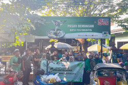Peringatan Hari Lingkungan Hidup Sedunia, BPJamsostek Jogja Kampanye Penggunaan Tas Non Plastik Go Green