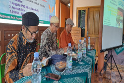 Bedah Buku DPAD DIY: Teknologi Patbo Super, Petani Gunungkidul Diajak Bertransformasi