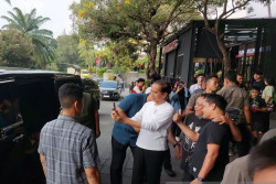 Pulang ke Solo, Jokowi Ajak Cucu ke Mal Solo Paragon