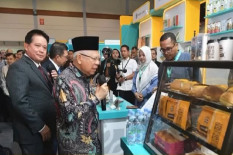 Wapres Terkesan Saat Kunjungi Booth Roti Ropi di BSI International Expo 2024