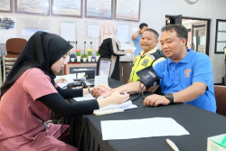 PT PLN UIP JBTB Gelar Donor Darah Tahunan di Kompleks Ketintang