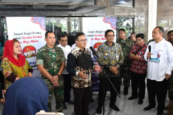 Gerakan Kembali ke Meja Makan, Bisa Jadi Ajang Curhat Hingga Sarana Jaga Gizi Lansia
