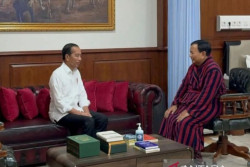 Jalani Operasi di Rumah Sakit Pusat Pertahanan Negara, Prabowo DIjenguk Jokowi