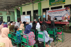 BEDAH BUKU: Menuju Indonesia Emas 2045, Generasi Muda Diajak Berpikir Kritis