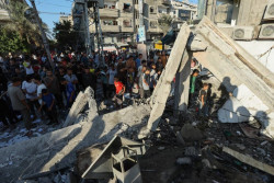 Israel Serang Sekolah di Lokasi Pengungsian Warga Palestina, 16 Orang Tewas