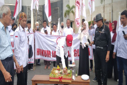 Orasi di Tugu Jogja, Sejumlah Elemen Masyarakat Serukan Dukungan ke Pemerintah Prabowo-Gibran