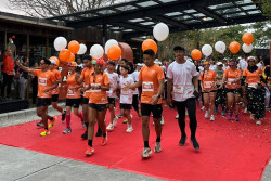 Ratusan Orang Ikuti Event Lari demi Bantu Penyintas Kanker