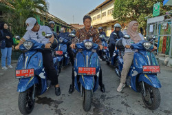 Dukung Operasional, Penyuluh KB Kricak Jogja Diberi 10 Motor Operasional