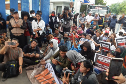 KAI Beri Tenggat hingga Jumat Besok Warga untuk Mengosongkan Bong Suwung