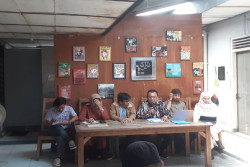 Miris! AMPPY Menemukan 200-an Ijazah di DIY Ditahan Pihak Sekolah