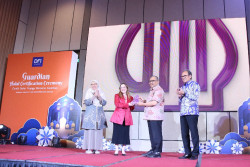Pertama di Indonesia, Guardian Ritel Kesehatan dan Kecantikan yang Mengantongi Sertifikasi Halal dari BPJPH