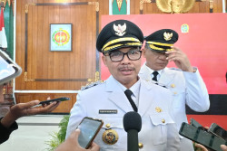 Wali Kota Jogja Komitmen Lanjutkan Program Gandeng-Gendong dan Batik Segoro Amarto