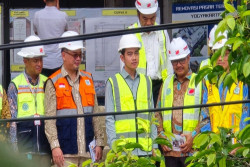 Gibran Tinjau Revitalisasi Pasar Terban, Ditargetkan Rampung Juli 2025