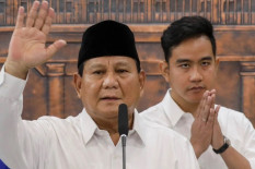 Prabowo dan Gibran Salat Id Bersama Masyarakat di Istiqlal