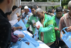 Ikut Gelar Griya Prabowo di Istana, Warga Peroleh Suvenir, Ini Isinya