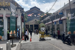 Libur Lebaran Hari Kedua, Malioboro Mulai Dipadati Wisatawan