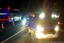 Hadapi Puncak Arus Balik, Contraflow Satu Lajur Diberlakukan di KM 70 hingga KM 36 Tol Jape