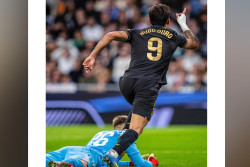 Hasil Real Madrid vs Valencia Skor 1-2: Los Blancos Kalah, Gol Hugo Duro di Injury Time Bawa Los Che Menang