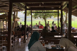 Libur Lebaran Restoran di Kulonprogo Sempat Penuh, Tak Seramai Tahun Lalu