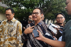Hasto Menghadap Sultan, Bahas soal Relokasi Parkir ABA hingga Kebersihan Malioboro