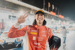 Pebalap Indonesia Sean Gelael Raih Podium Kedua di GTWCE 2025 Prancis