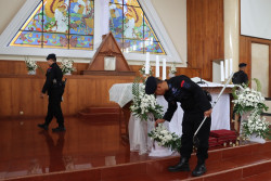 Tim Gegana Sterilisasi Dua Gereja di Bantul Jelang Paskah 2025