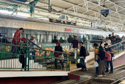 Hari Pertama Libur Paskah 2025, 22.176 Penumpang KA Jarak Jauh Tiba di Stasiun Daop 6 Yogyakarta