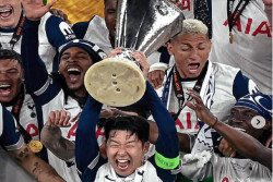 Tottenham Juara Liga Europa Setelah Kalahkan MU 1-0, Hapus Dahaga Spurs 17 Tahun Tanpa Gelar