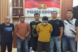 Polisi Gadungan Ditangkap Setelah Menipu dan Memeras Warga Rp14 Jutaan