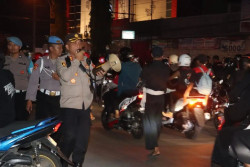 Pengesahan Warga Baru PSHT di Sragen, Polisi Amankan 50 Sepeda Motor Brong, Ratusan Tongkat hingga Kembang Api