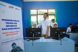 Pemerataan Akses Digital Wilayah 3T, BRI Peduli Salurkan Internet Gratis di Lombok Utara