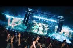 Hormati Mendiang Ozzy Osbourne, Oasis Bawakan Lagu 'Rock 'N' Roll"