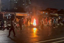 Driver Ojol Bantu Demonstran Terluka Akibat Bentrokan Polisi