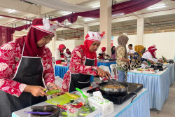 Jelang Hari Pelanggan, PLN Gelar Lomba Memasak dengan Kompor Induksi