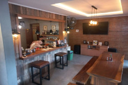Pemilik Kafe di Klaten Disomasi Soal Hak Siar Liga Inggris