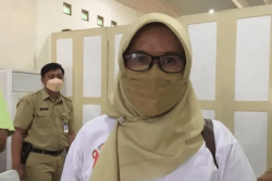 Mantan Kadinkes Karanganyar, Bidan Purwati Didakwa Pasal Berlapis