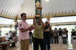 Quattrick Juara Umum Porda DIY, Bupati Sleman Tingkatkan Sarpras Latihan Atlet