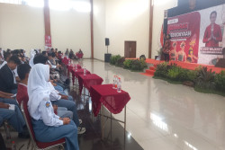 873 Siswa Kulonprogo Peroleh Beasiswa PIP, DPR RI Siap Mengawal