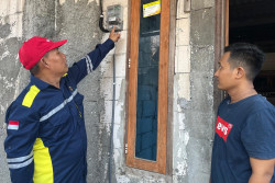 Pemprov Jateng Beri Bantuan 1.000 Sambungan Listrik Gratis pada 2025