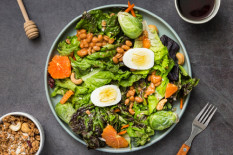 Daftar Makanan Sehat untuk Atasi Lemak Perut di Usia Menopause